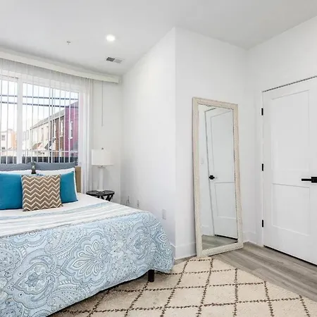 Amazing Capital Hill Apt , Step Away Gym, Shopping Washington Exterior photo